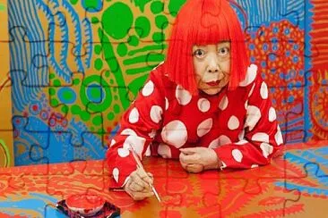 ARTISTA YAYOI KUSAMA