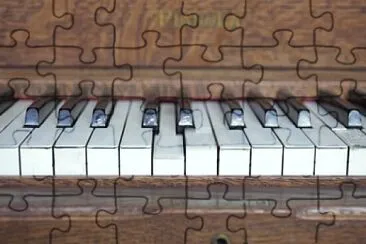 piano jigsaw puzzle