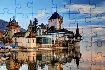 CASTILLO DE OBERHOFEN, SUIZA jigsaw puzzle