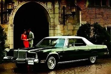 1977 Chrysler New Yorker Brougham Hardtop_