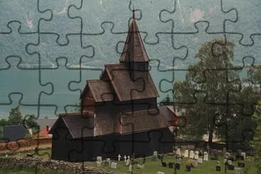 Eglise en bois debout d  'Urnes, Norvege jigsaw puzzle