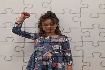 × ×¢×•×ž×™ ×§×“× jigsaw puzzle