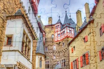 Interior castillo de Eltz jigsaw puzzle