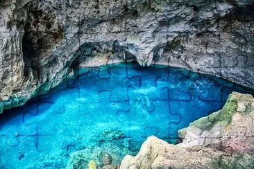 פאזל של Los Tres Ojos openair limestone cave