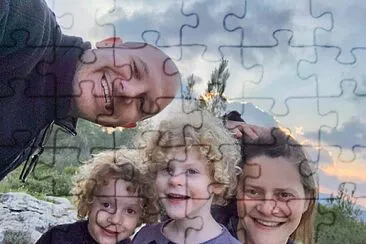 ×ž×©×¤×—×” jigsaw puzzle