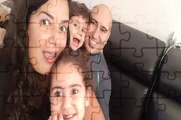 ×‘× ×™×” jigsaw puzzle