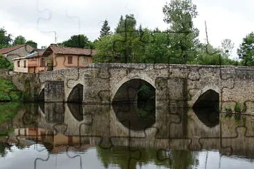 Pont medieval sur la Gartempe, Vienne jigsaw puzzle