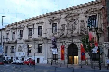 Palacio AlmudÃ­