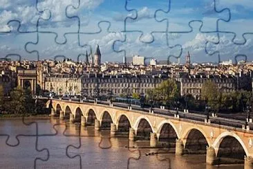 LE PONT DE PIERRE jigsaw puzzle