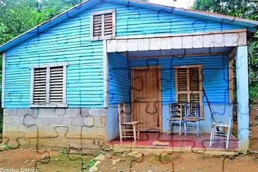 CASA EN EL CAMPO DOMINICANO