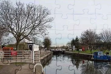 Cranfleet Lock jigsaw puzzle