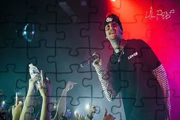 peep jigsaw puzzle