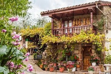 Casa en Cantabria jigsaw puzzle