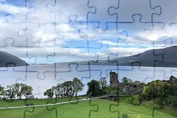 LAGO NESS jigsaw puzzle