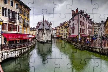 France House jigsaw puzzle