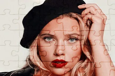 Scarlett Johansson jigsaw puzzle