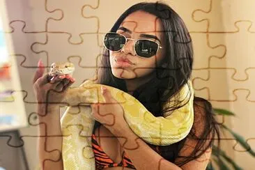 its me jigsaw puzzle