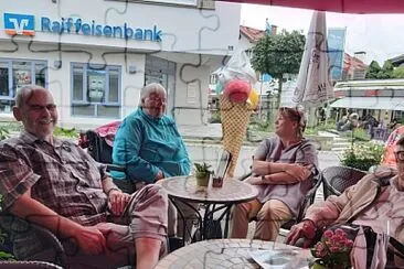 August 2021 beim Eis essen