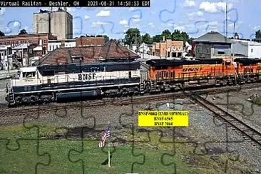 פאזל של BNSF9802, 6565, 7064 at Deshler,OH/USA