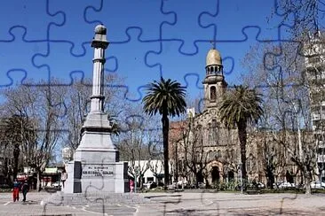 PLAZA INDEPENDENCIA jigsaw puzzle