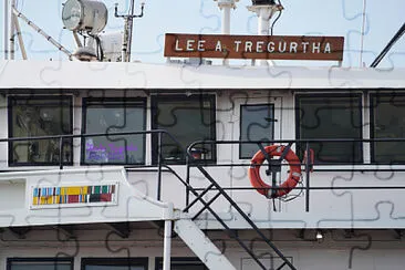 m/v Lee a Tregurtha WW-2 Ribbons