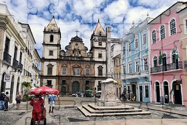 200.- BARRIO BRASILEÑO