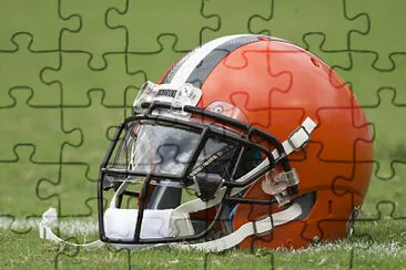 פאזל של Browns Helmet