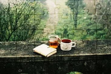 פאזל של tea book