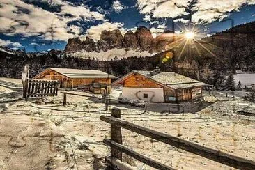 Los Dolomitas-Italia