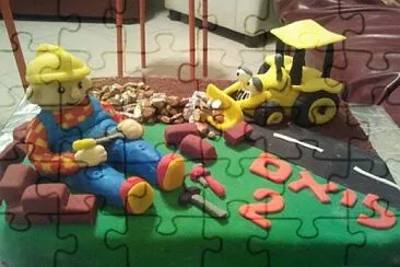 Bob the Builder cake