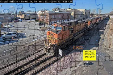 BNSF-5322, BNSF-4123, BNSF-3819 passing thru Parkville,MO/USA