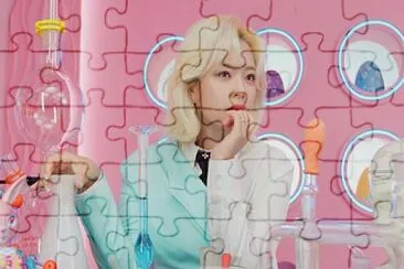 Jeongyeon Scentist jigsaw puzzle