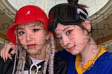 פאזל של Chaeyoung Y Dahyun Switch to me