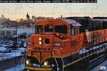 BNSF-1424 Tri window cab