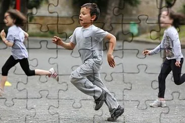 running jigsaw puzzle