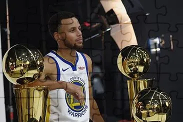 Nba player and trofeus