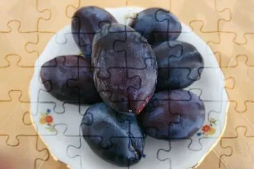 פאזל של plums