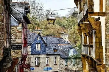 Dinan-FR