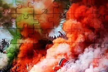 Hajduk živi vječno Bog i nitko više! jigsaw puzzle