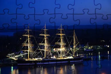 Toy jigsaw puzzle