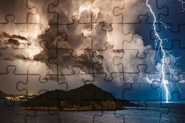 (sismos, tsunamis, inundaciones, incendios, violen jigsaw puzzle