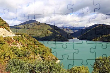 Toy jigsaw puzzle