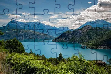 Toy jigsaw puzzle