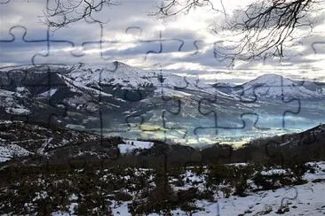 פאזל של Pyrénées sous la neige