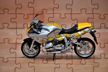 Toy jigsaw puzzle