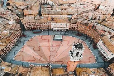 פאזל של Sienne piazza del campo