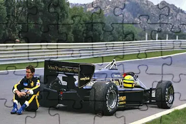 F 1 Lotus Senna