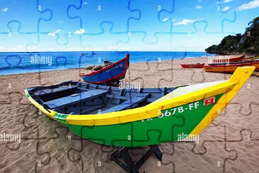 color boat jigsaw puzzle