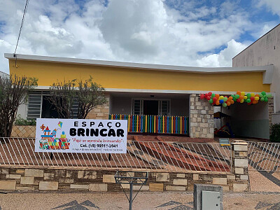 ESPAÇO BRINCAR