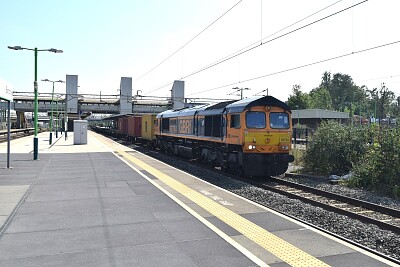 Class 66 at Bletchley